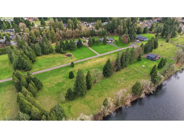 Omlid DR #10, Springfield, OR 97478