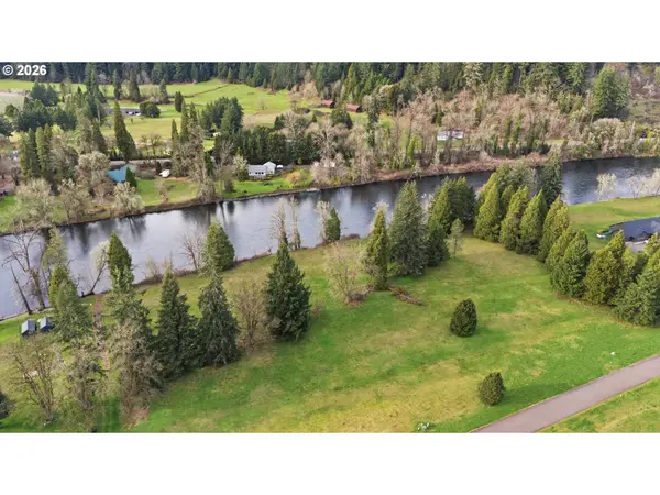 Omlid DR #11, Springfield, OR 97478