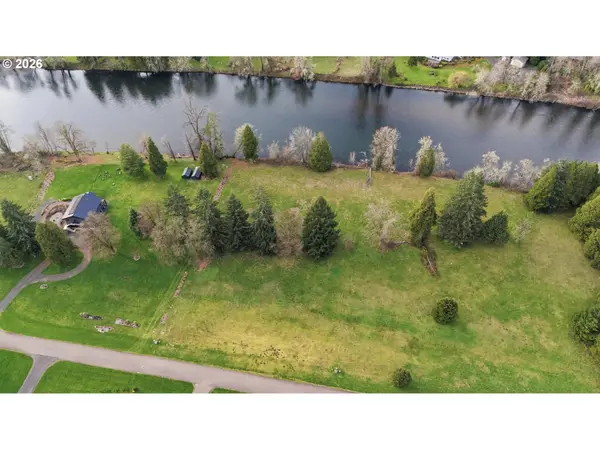 Omlid DR #11, Springfield, OR 97478