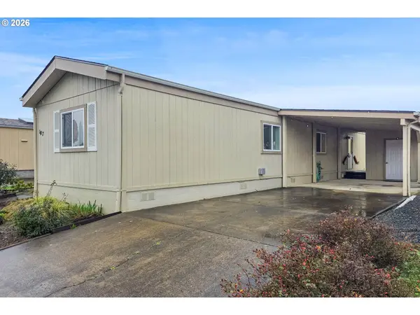 700 N MILL ST, Creswell, OR 97426
