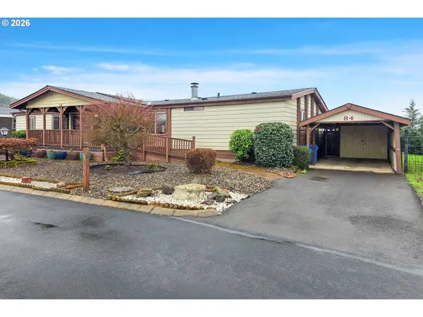 1200 E CENTRAL AVE #84, Sutherlin, OR 97479