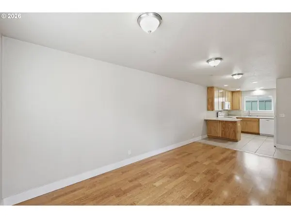 2640 GREEN VILLA LN, Eugene, OR 97404