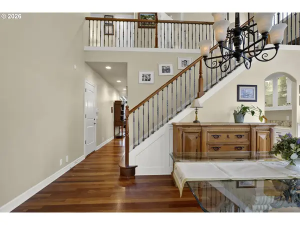 2240 TURNBERRY CT, Eugene, OR 97401