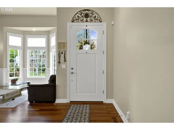 2240 TURNBERRY CT, Eugene, OR 97401
