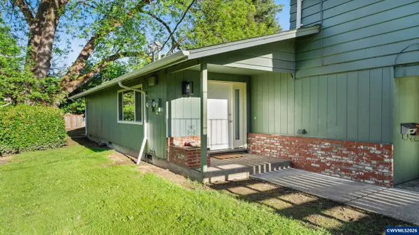 1641 Kings Bl, Corvallis, OR 97330