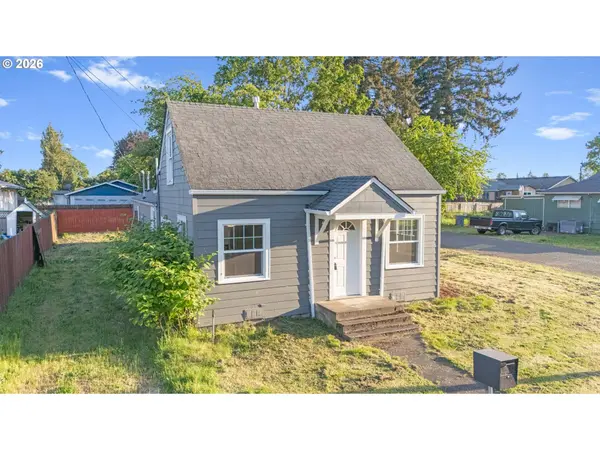 2010 SE 1ST AVE, Albany, OR 97321