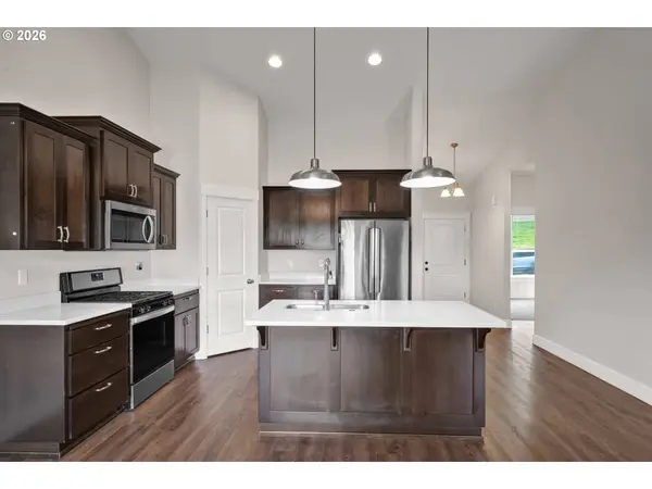 2005 DAVIS RD S, Salem, OR 97306