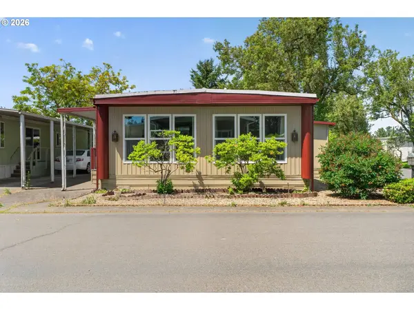 1800 LAKEWOOD CT #57, Eugene, OR 97402