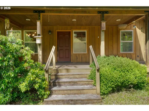 80558 LOST CREEK RD, Dexter, OR 97431