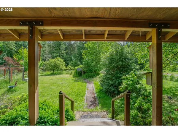 80558 LOST CREEK RD, Dexter, OR 97431