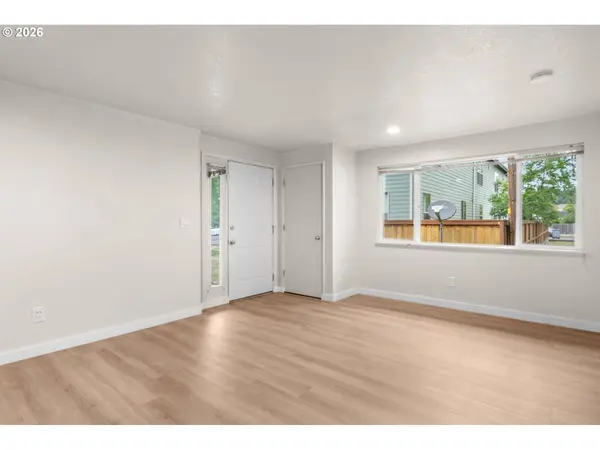 1641 NW KINGS BLVD, Corvallis, OR 97330