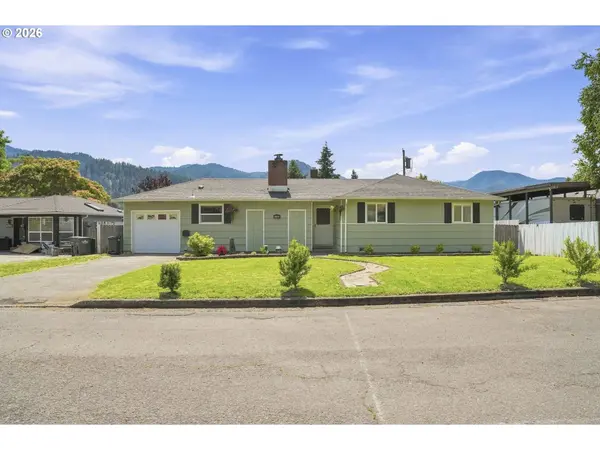 47768 PORTAL DR, Oakridge, OR 97463
