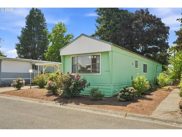 555 N DANEBO AVE #7, Eugene, OR 97402