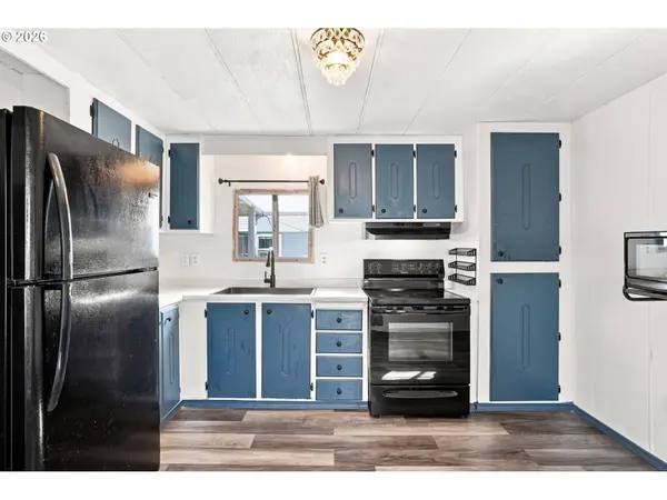 3998 FRANKLIN BLVD #12, Eugene, OR 97403