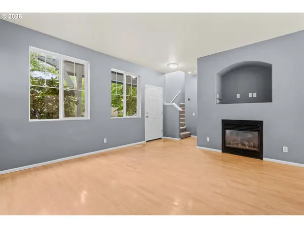 5268 WALES DR, Eugene, OR 97402