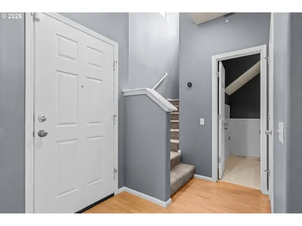 5268 WALES DR, Eugene, OR 97402