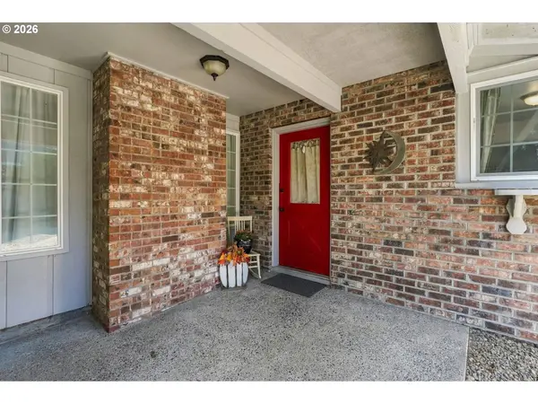 2265 24TH ST, Florence, OR 97439