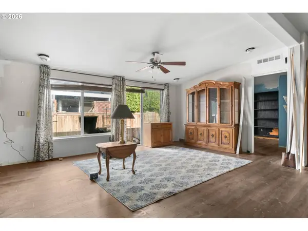 5367 OLYMPIC CIR, Eugene, OR 97402
