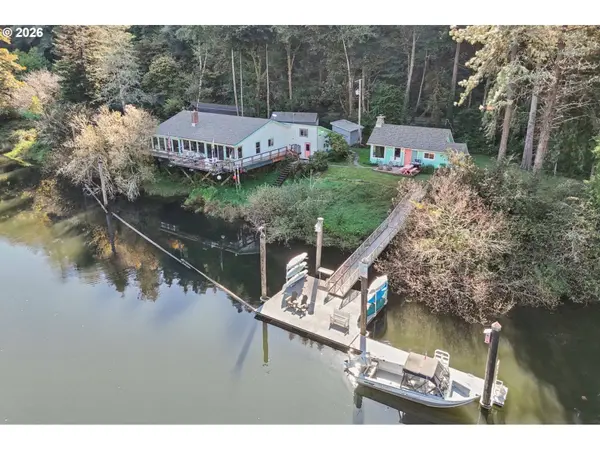 9959 SWEET CREEK RD, Mapleton, OR 97453