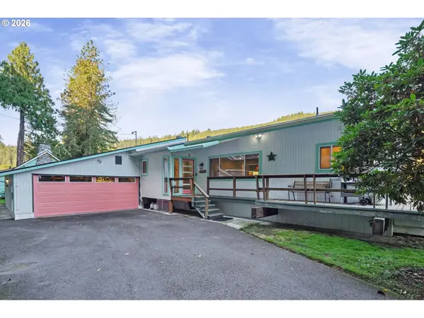 9959 SWEET CREEK RD, Mapleton, OR 97453