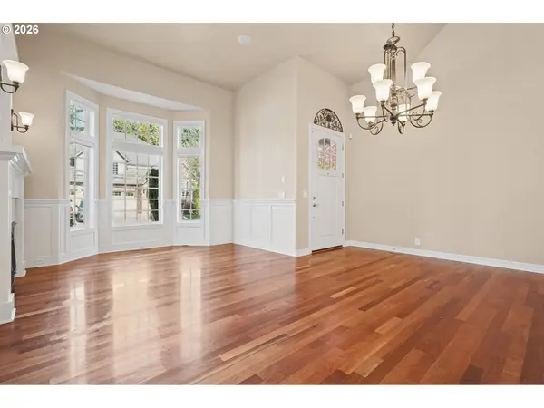 2240 TURNBERRY CT, Eugene, OR 97401