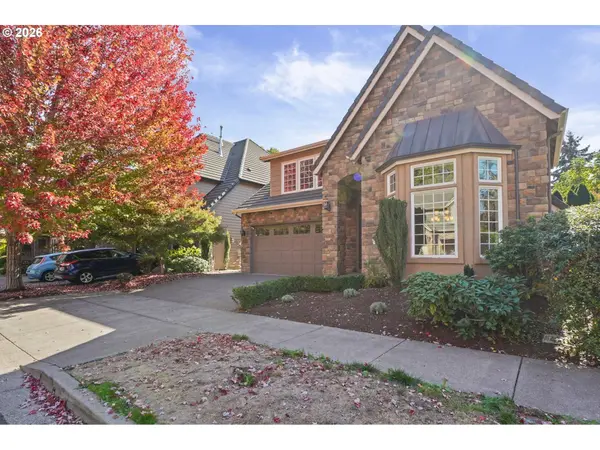 2240 TURNBERRY CT, Eugene, OR 97401