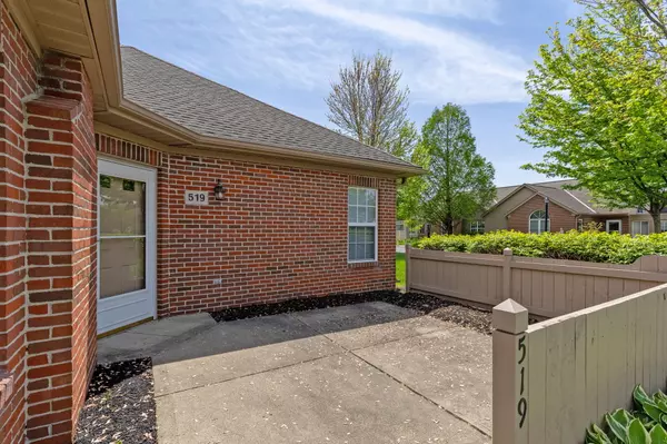 Columbus, OH 43230-6820,519 Dandy Brush Ln E #10