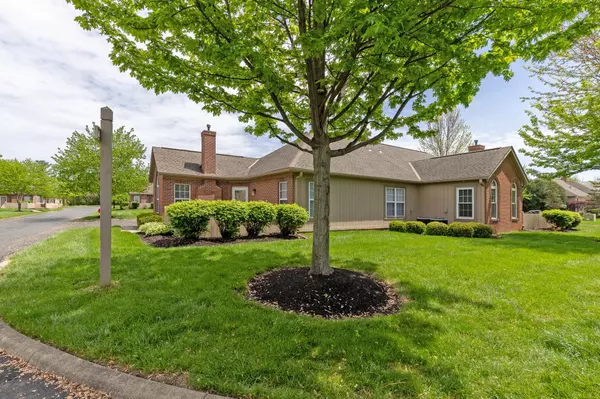 Columbus, OH 43230-6820,519 Dandy Brush Ln E #10