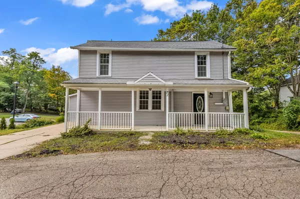 Galena, OH 43021-9228,71 Middle St