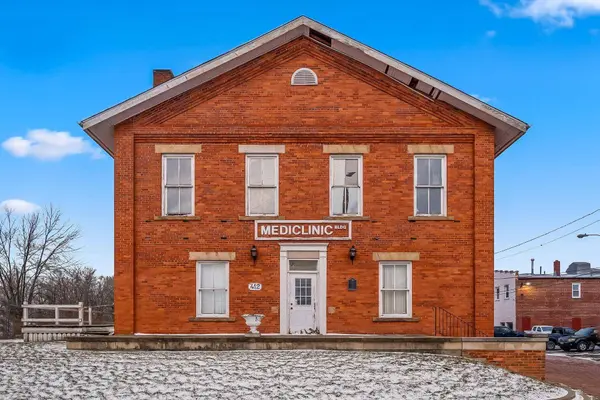 412 E River Street, Elyria, OH 44035