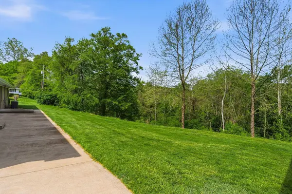 24955 State Route 83, Coshocton, OH 43812