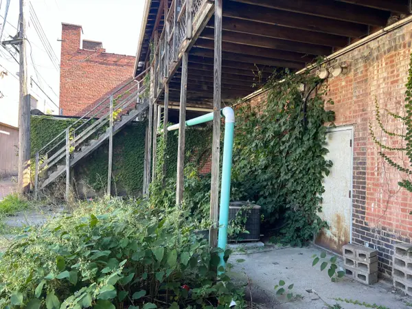 31 S 4th Street, Martins Ferry, OH 43935
