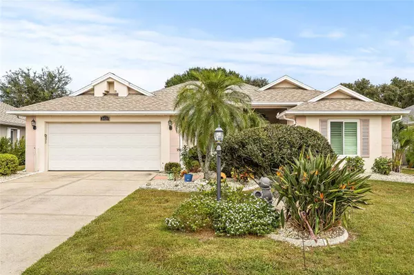 2021 E DEL WEBB BLVD, Sun City Center, FL 33573