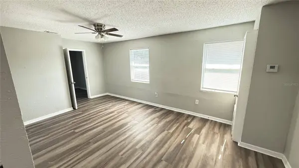 806 E ROBLES ST, Tampa, FL 33602