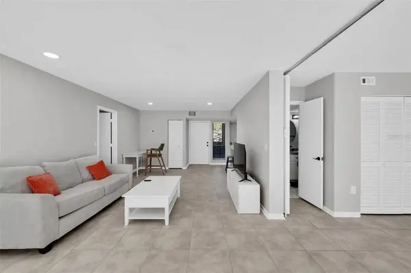 1697 BROOKHOUSE CIR #116, Sarasota, FL 34231