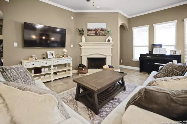 3843 Ox-Eye Daisy, San Antonio, TX 78261