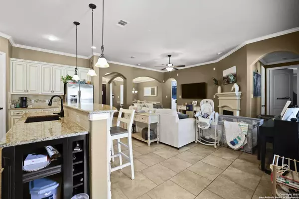 3843 Ox-Eye Daisy, San Antonio, TX 78261