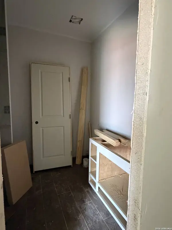 1210 Noyola Loop, Laredo, TX 78046