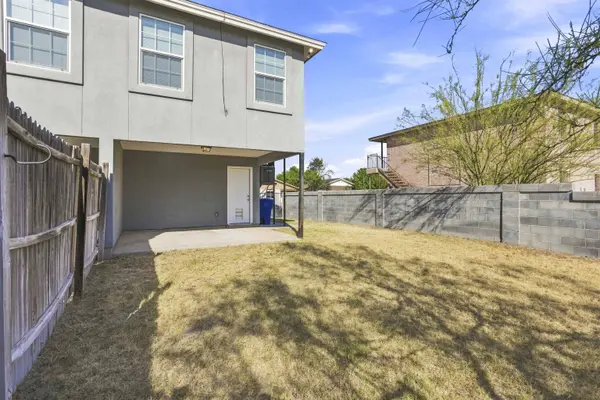 214 Allen Dr, Laredo, TX 78045