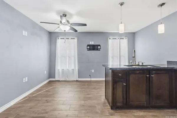 214 Allen Dr UNIT B, Laredo, TX 78045