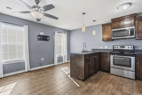 214 Allen Dr UNIT B, Laredo, TX 78045