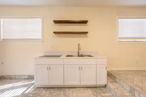 5009 San Francisco Ave, Laredo, TX 78045