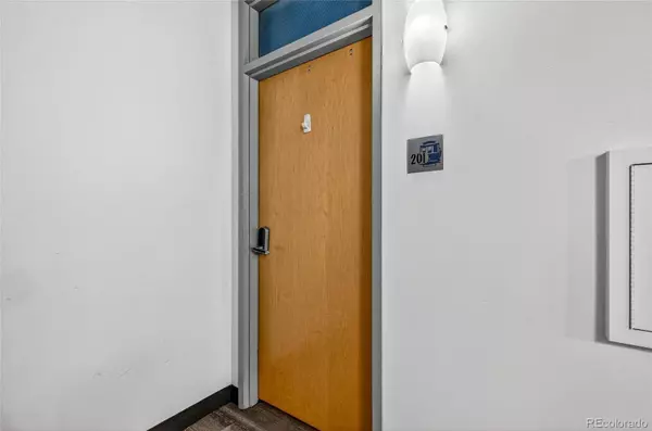 2900 N Downing ST #201, Denver, CO 80205