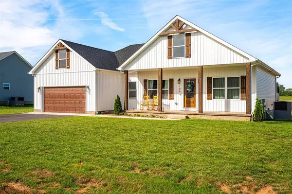 106 McCutchen Court, Auburn, KY 42206