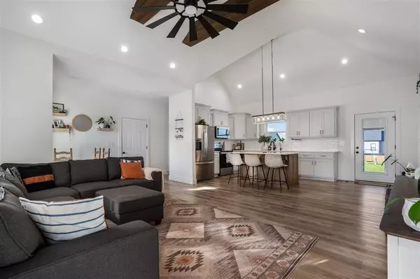 106 McCutchen Court, Auburn, KY 42206