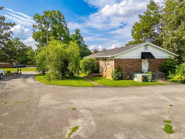 248 E 5th Street, Russellville, KY 42276