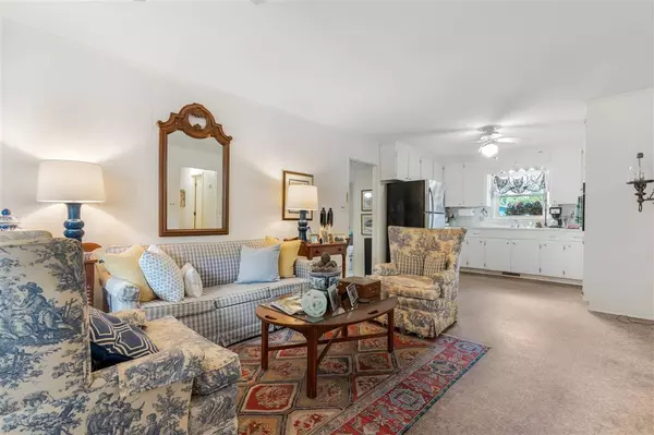 100 Northwood Drive, Russellville, KY 42276