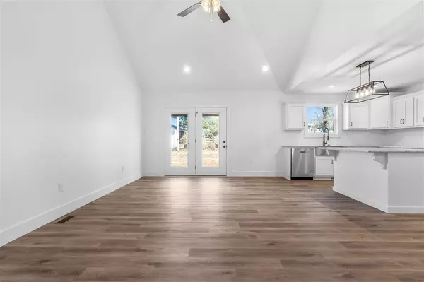 128 Sprig Street, Russellville, KY 42276