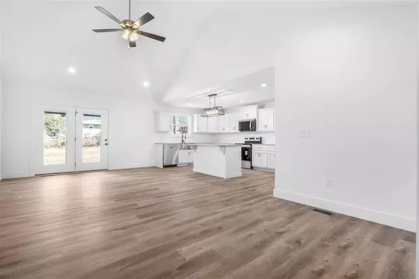 128 Sprig Street, Russellville, KY 42276