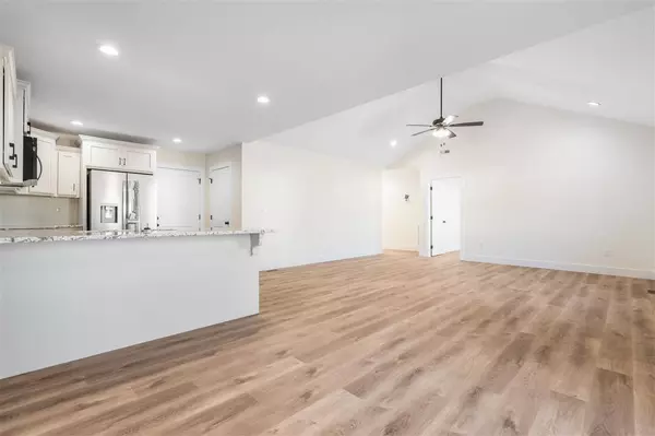 128 Sprig Street, Russellville, KY 42276